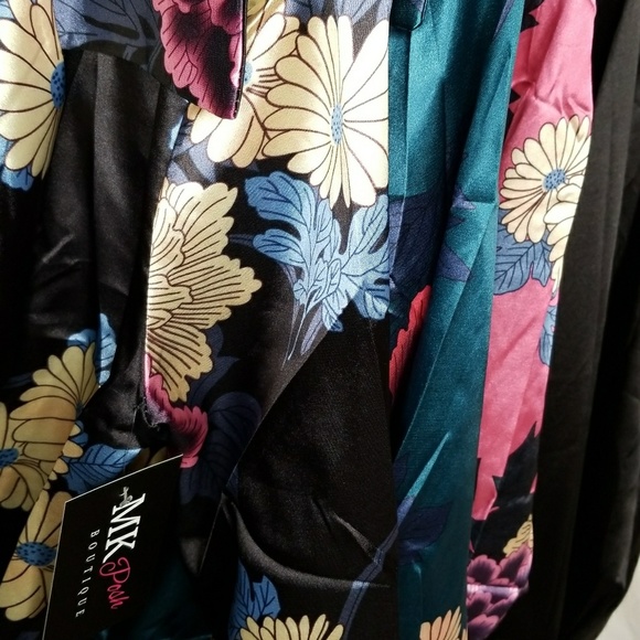 Last M•Floral Silky Wrap Front Bodysuit - Picture 4 of 6